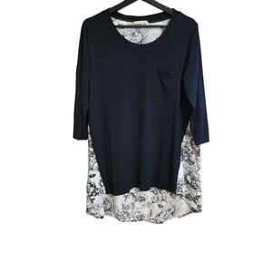 Soft Surroundings Black White Floral Tunic Top
